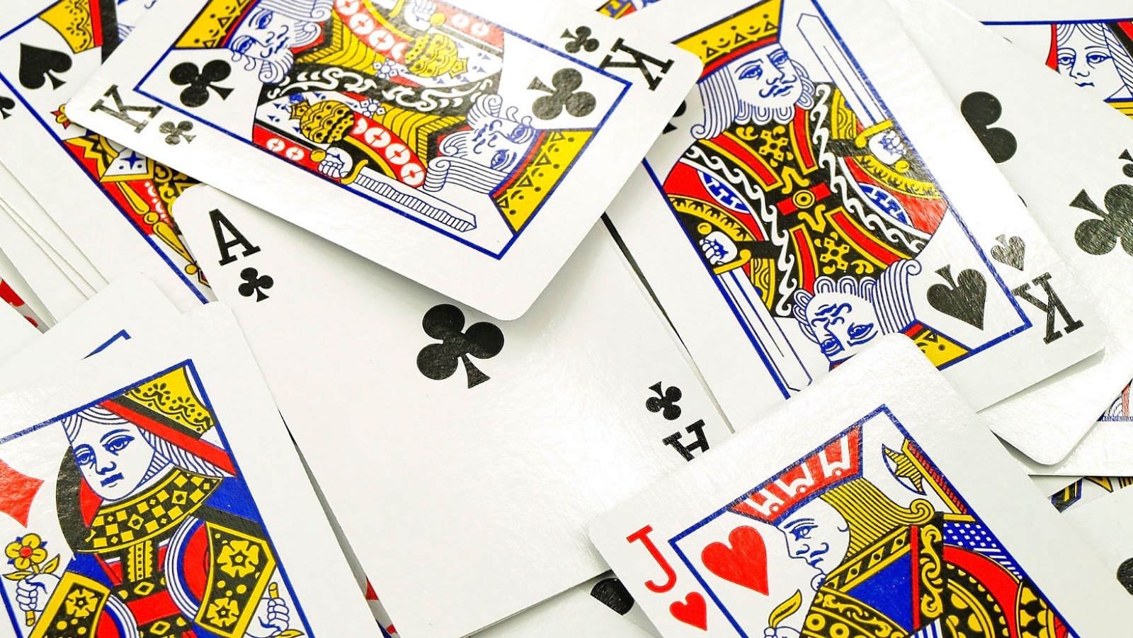 How The Art On Playing Cards Evolved Over The Years - The Art World