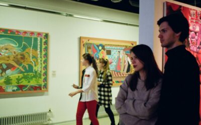 How to Socialize as an Art Lover